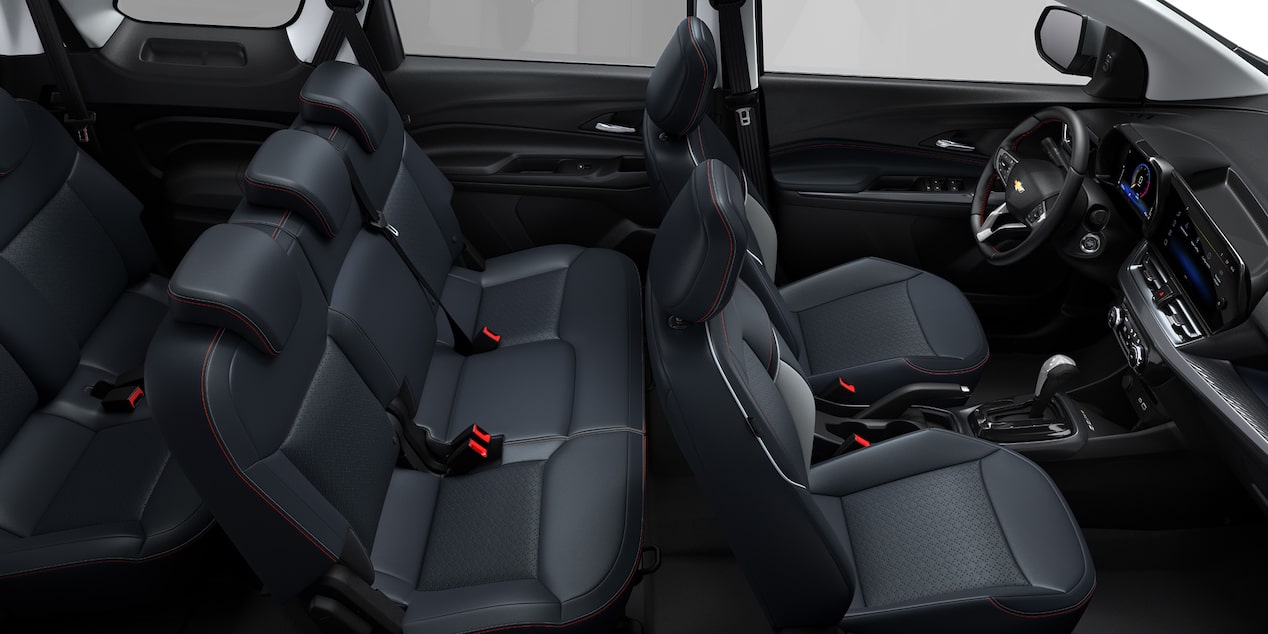Interior del Chevrolet Spin 2026, tecnología avanzada y confort premium, pensado para una experiencia de manejo superior.
