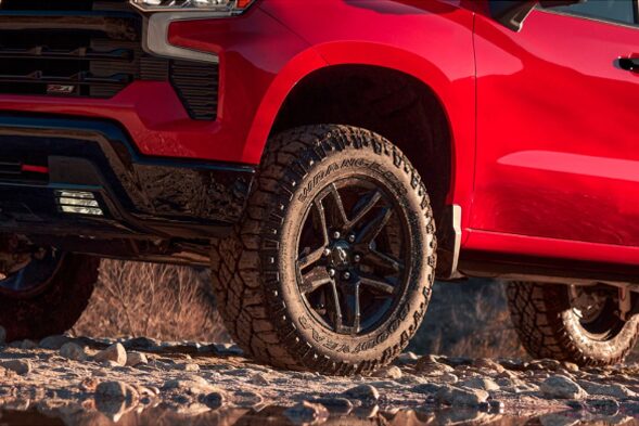 Llantas deportivas de la Chevrolet Silverado.