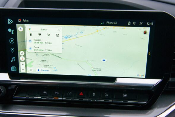 Central multimedia de 13,4 pulgadas de la Chevrolet Silverado.