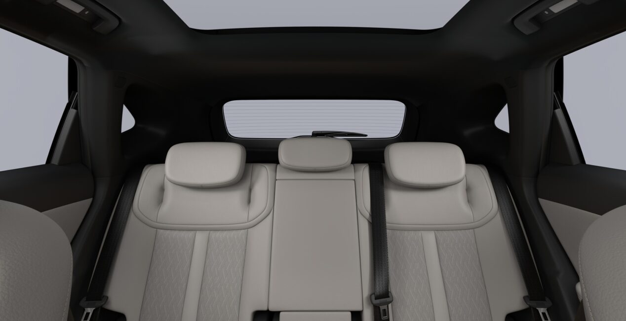 Vista de los asientos traseros de la Chevrolet Captiva PHEV en color sandy soul.