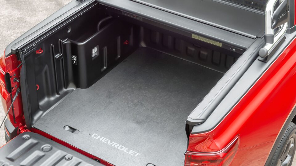 La alfombra de tapa para pick up Chevrolet Montana brinda practicidad
