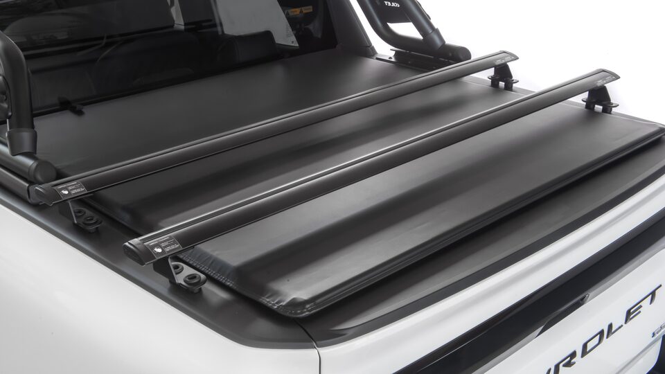 Aumenta la capacidad de transporte con la barra portaequipaje de caja para Chevrolet Montana