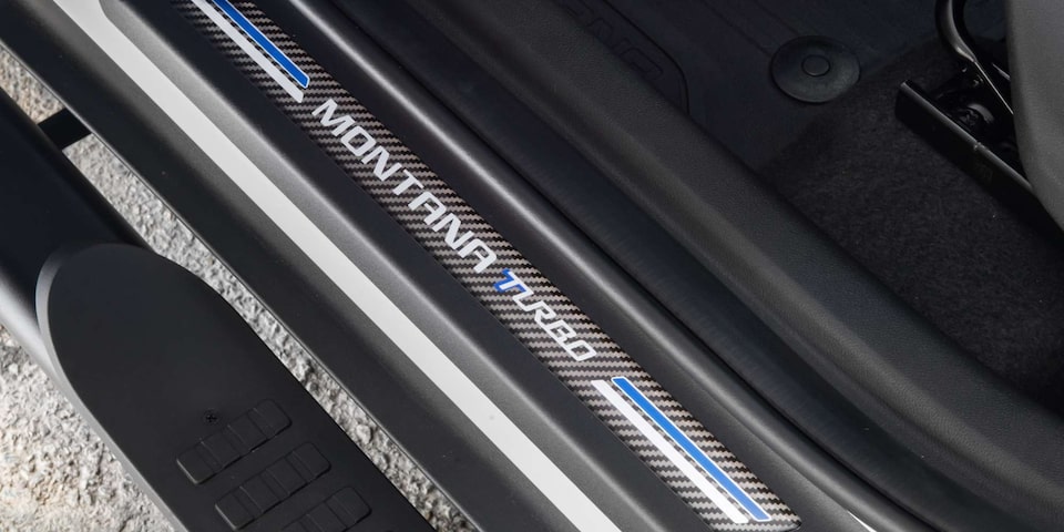 Chevrolet Montana Accesorios Confort Protector umbral puerta