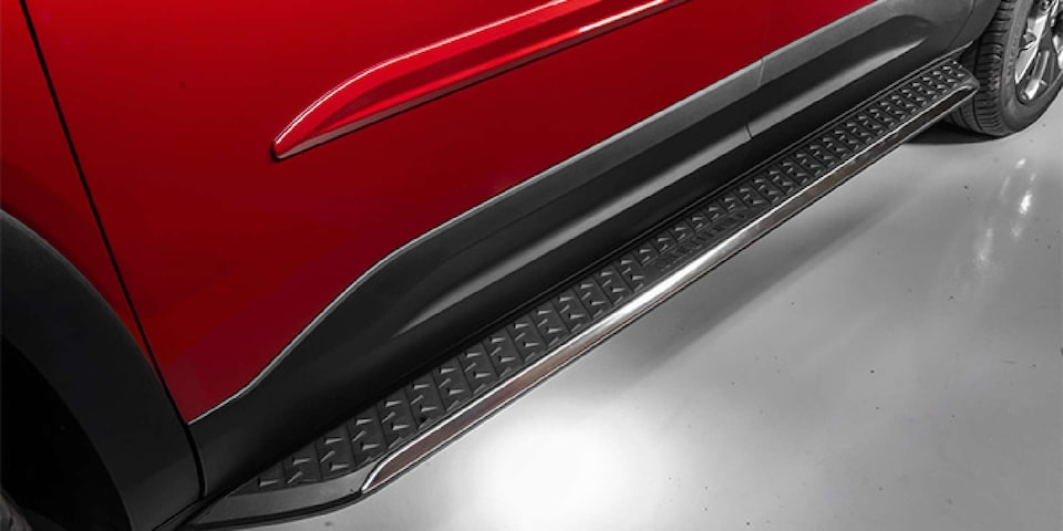 Chevrolet Montana Accesorios Confort Iluminación para estribos laterales