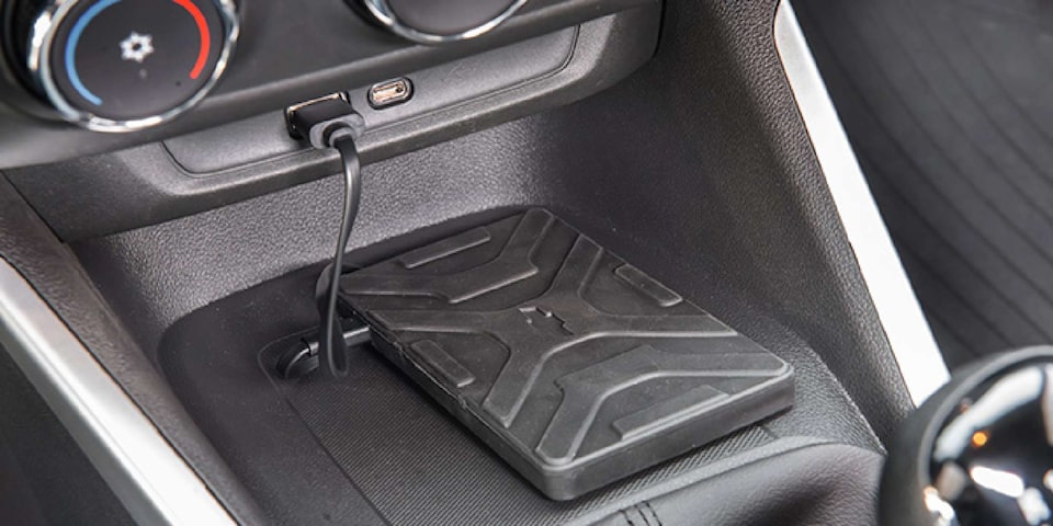 Chevrolet Montana Accesorios Tecnología Cargador para celular wireless