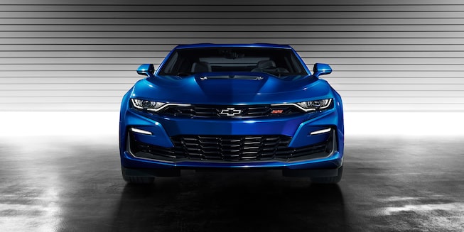 Vista de frente del nuevo Chevrolet Camaro