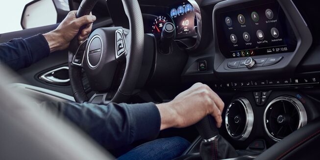 Chevrolet - Camaro - interior - volante