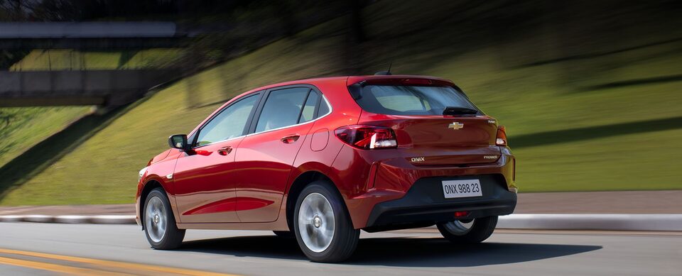 Asómbrate con el desempeño del motor del Chevrolet Onix Turbo Hatch Back