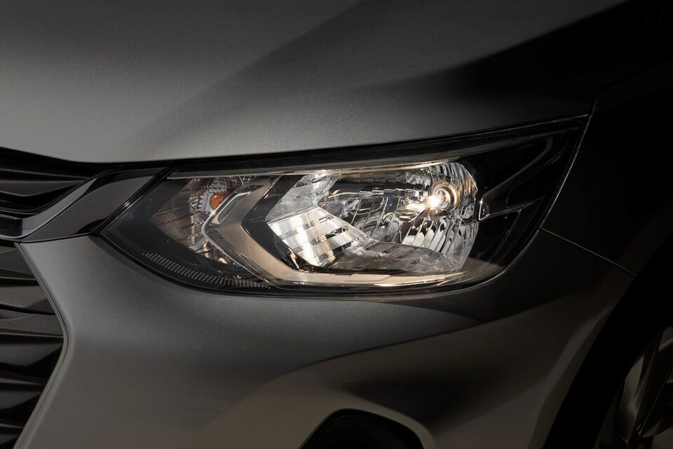 Con los accesorios originales de Chevrolet aumenta la seguridad de tu Joy Sedán