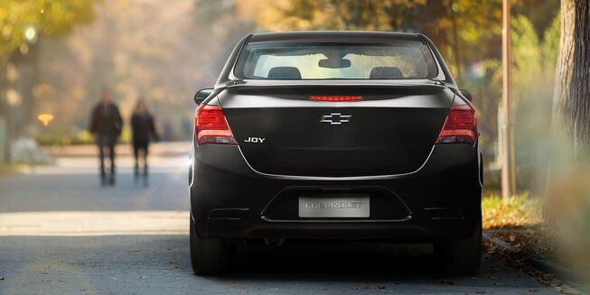 Chevrolet Joy Sedan - Exterior de tu Carro Moderno