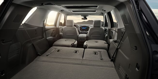 Chevrolet Colombia - Vista interior completa de tu camioneta Traverse