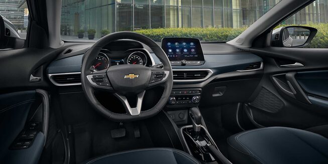 Chevrolet Colombia - Tablero completo de tu Tracker Turbo