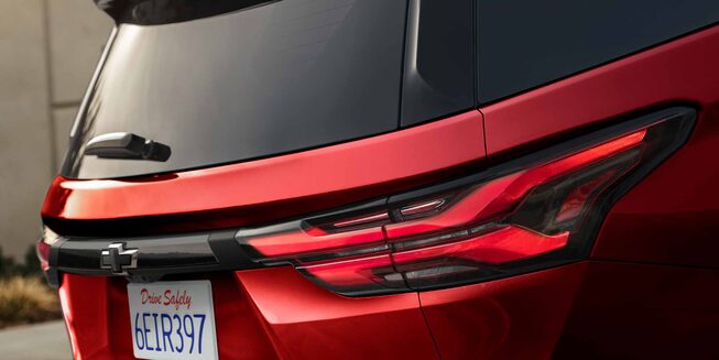 Nuevo Chevrolet Traverse 2022 vista faroles traseros