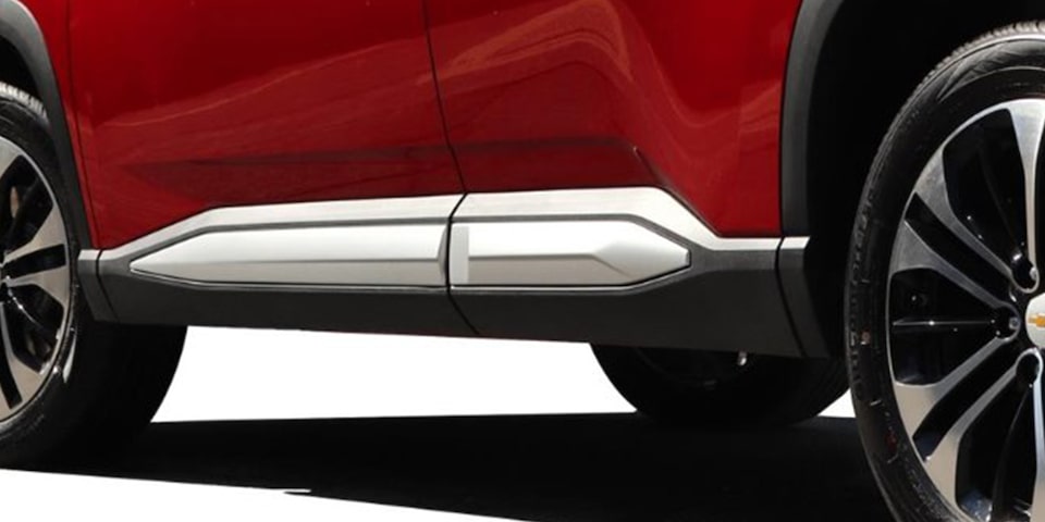 Accesorio Chevrolet Captiva XL - Moldura para puerta