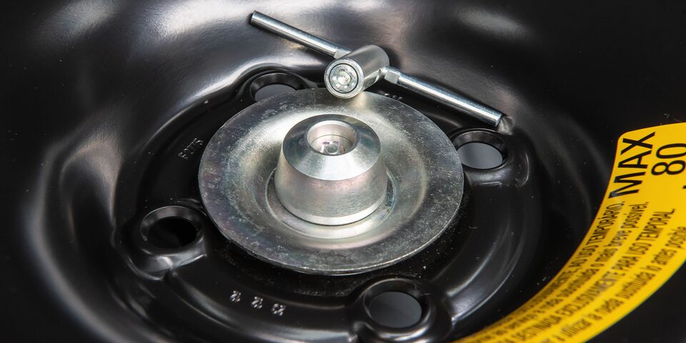 Chevrolet Spin - Accesorio seguro rueda