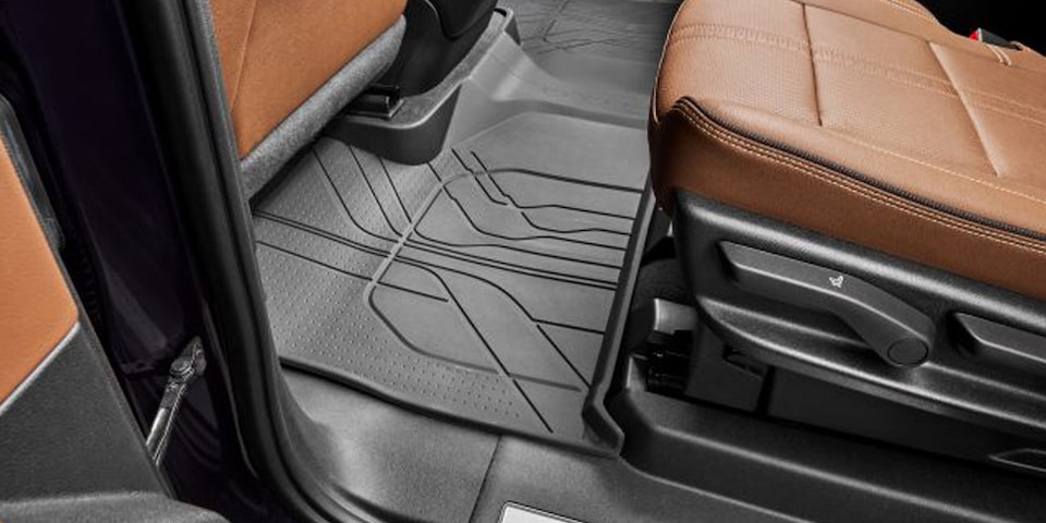 Accesorio Chevrolet Tahoe - Tapete contorneado de la segunda fila