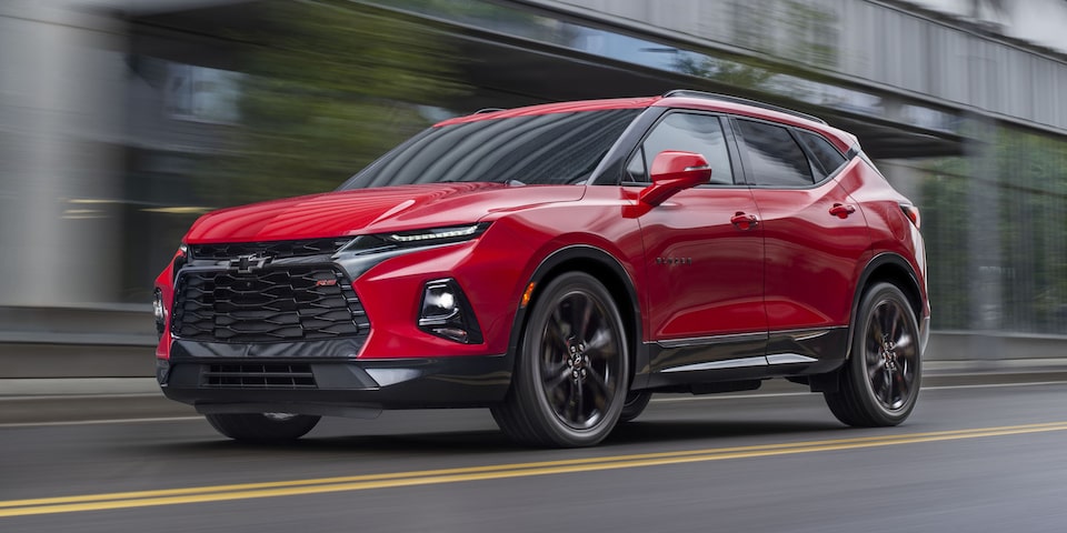 Mundo SUV de Chevrolet - SUV Blazer en color rojo