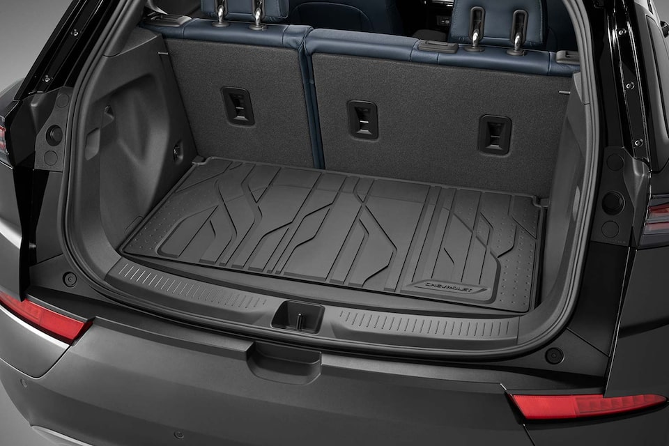 Manten tu Chevrolet Bolt EUV limpio con los tapetes all weather para el área de carga