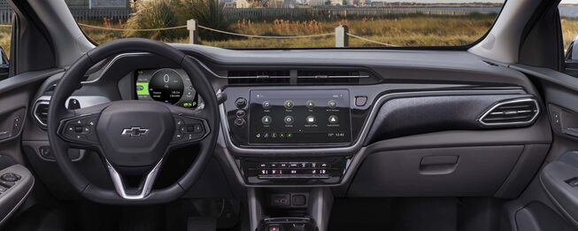 Vista del tablero del nuevo vehículo eléctrico Chevrolet Bolt EUV