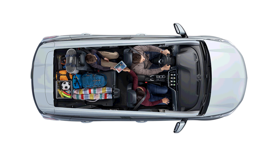 Configuración de carga del nuevo vehículo eléctrico Chevrolet Bolt EUV con asiento trasero reclinado