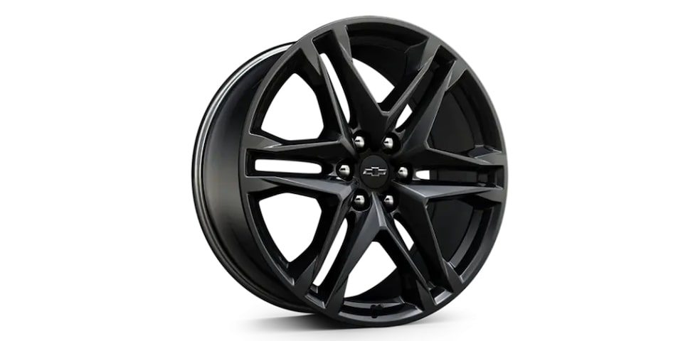 Chevrolet Blazer EV - Accesorio rines 22” negro brillante