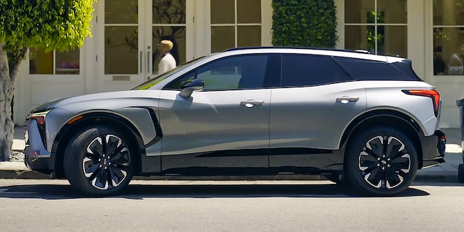 Chevrolet Blazer EV - Vista lateral