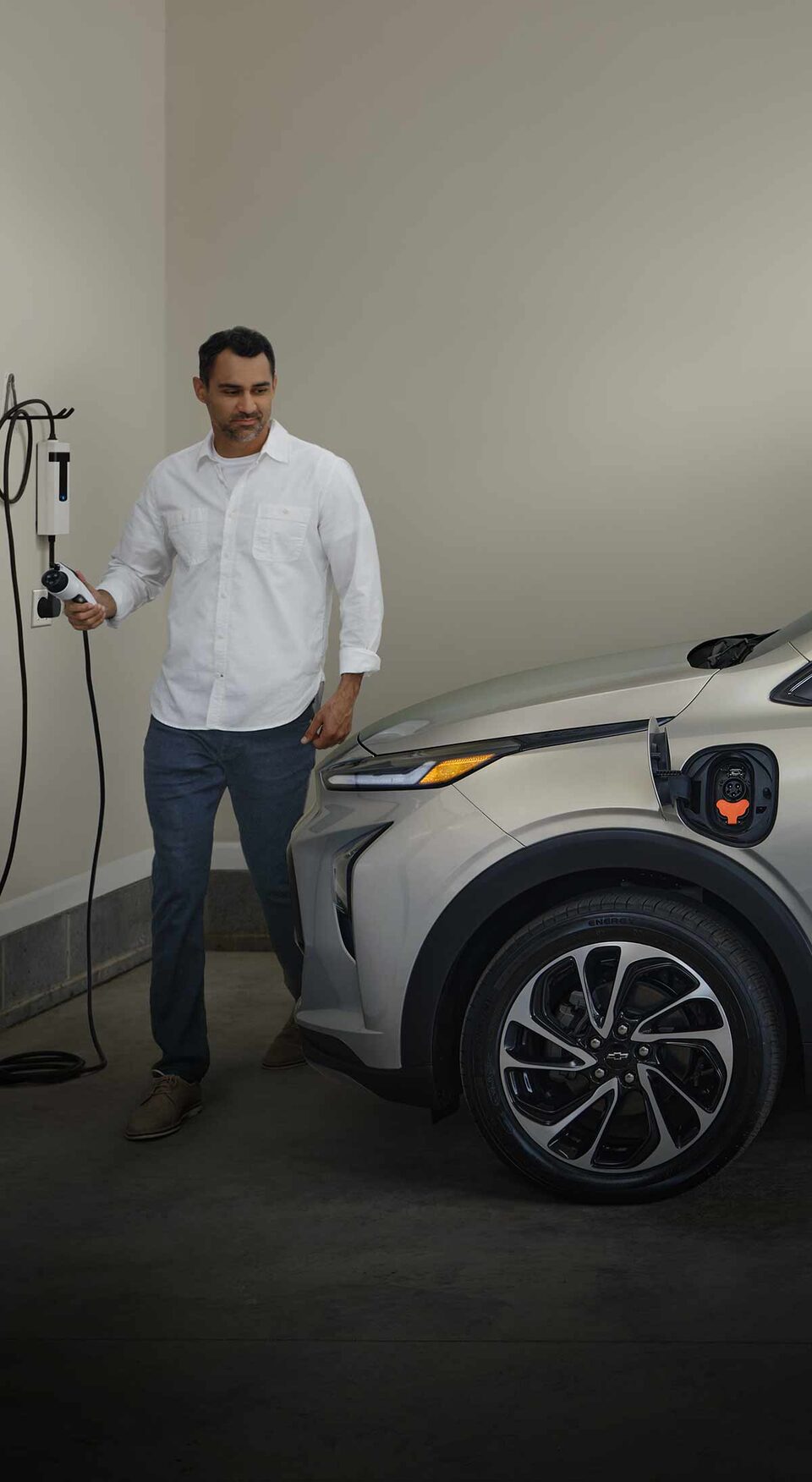 Cargar los vehículos eléctricos Chevrolet es simple