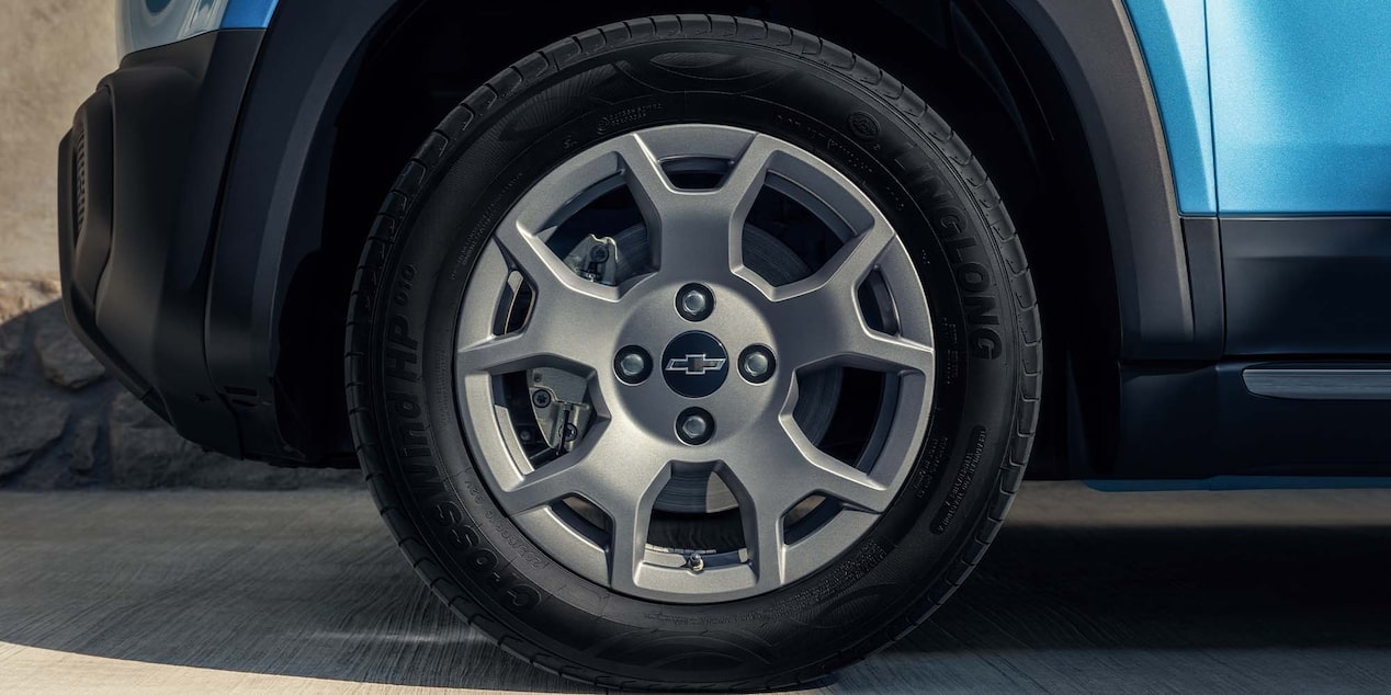 Llantas de aleación de 16" del Chevrolet Spark EUV inspiradas en SUVs off-road.