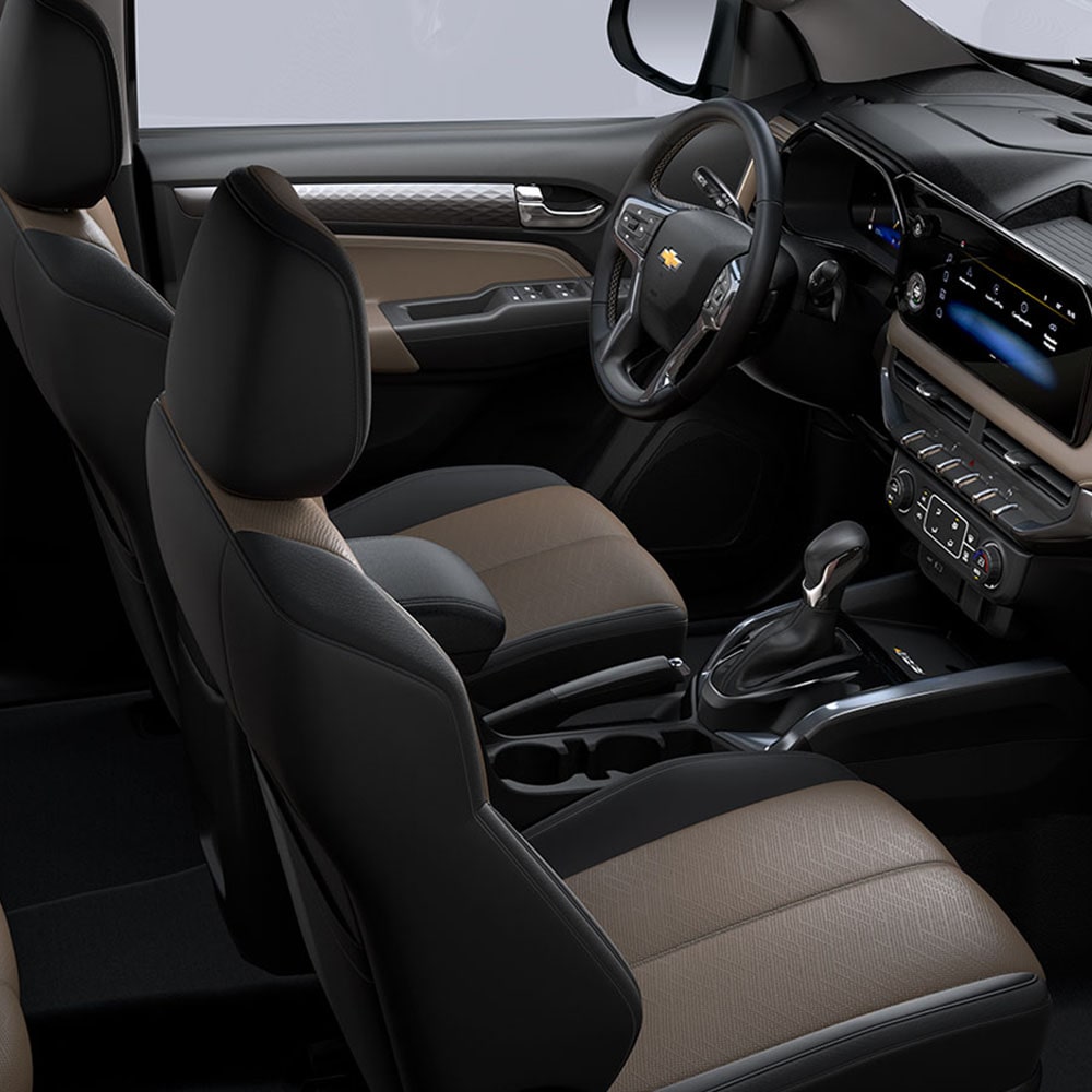 Vista completa de los asientos de la Chevrolet Colorado.