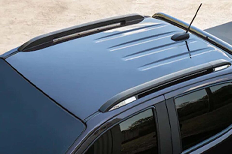 Las barras longitudinales para tu Chevrolet Colorado dan mayor facilidad para el amarre de cargas