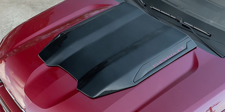 Accesorio aplique capó Chevrolet Colorado