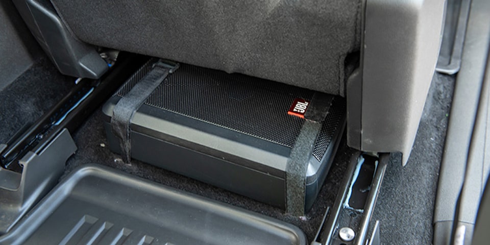 Pickup Chevrolet Colorado - Accesorio sonido premium JBL