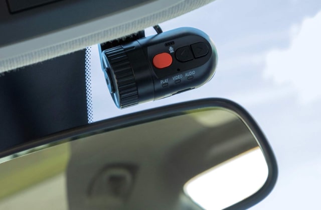 La cámara dvr es ideal para grabar videos y audios en tu Chevrolet Silverado