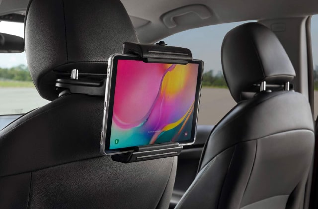 El porta tablet para Chevrolet Silverado sostiene de una forma segura una tablet