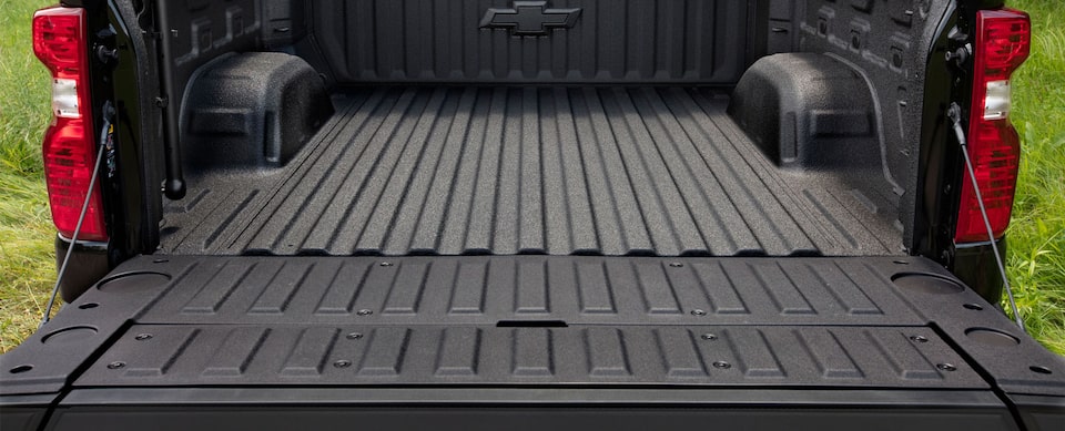 Vista detalle del diseño exterior de la caja de la pick up Chevrolet Silverado Trail Boss Z71