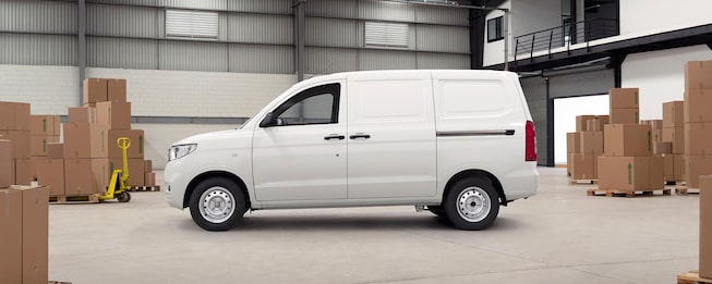 La van Chevrolet N400 tiene un diseño funcional