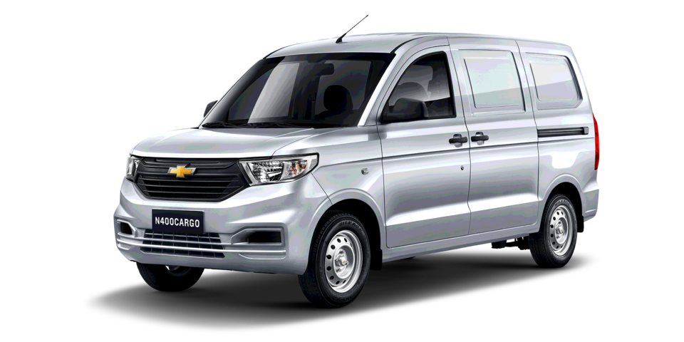 Nueva Chevrolet N400 Cargo versión de color plateado