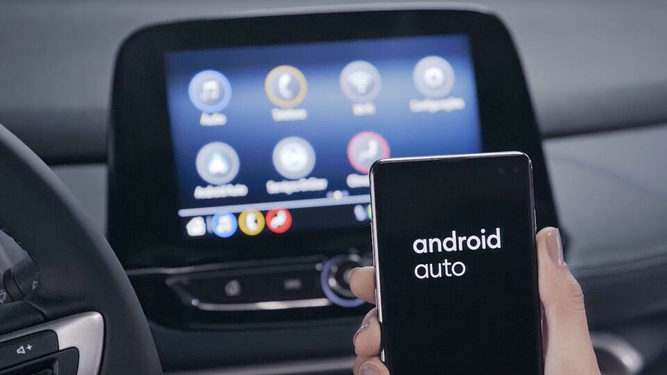 Chevrolet Tracker Turbo - Android auto