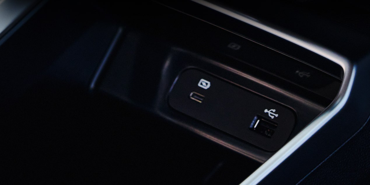 Puertos USB tipo A y tipo C de la Chevrolet Groove.