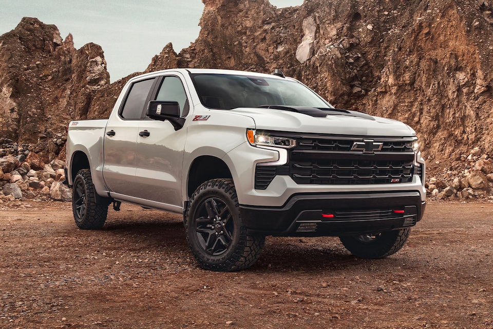 Mantén en excelentes condiciones tu Silverado con el mantenimiento preventivo del servicio de posventa de Chevrolet