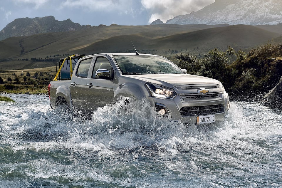 Mantén en excelentes condiciones tu Camioneta D Max con el mantenimiento preventivo del servicio de posventa de Chevrolet