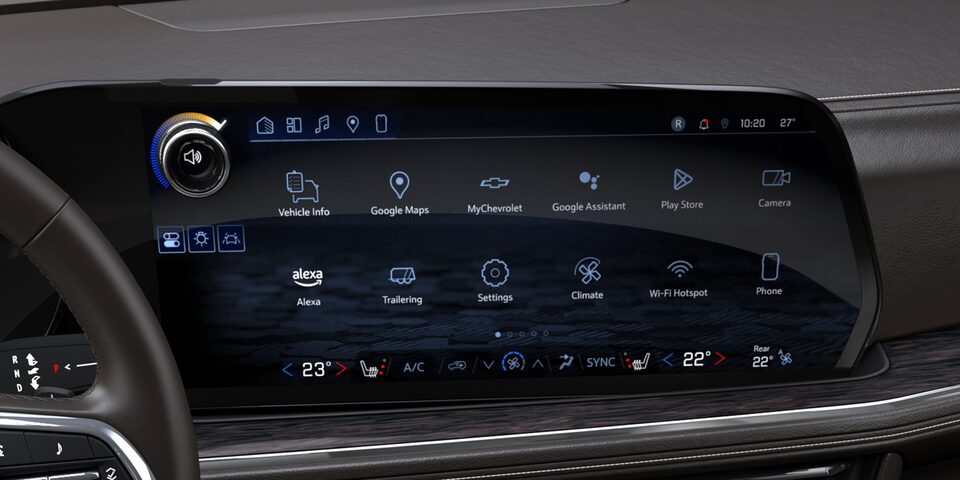 Chevrolet Suburban, pantalla del interior de la SUV