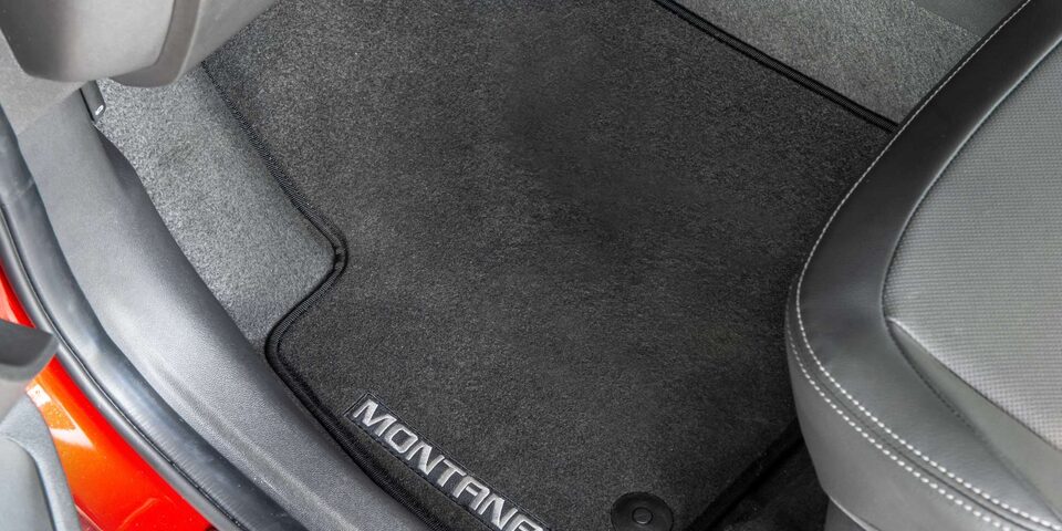Protege tu camioneta Chevrolet Montana con las moquetas textiles