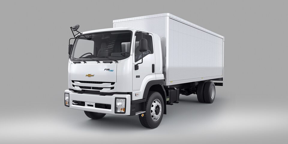 Vista frente lateral camion Chevrolet FVR 1730 largo
