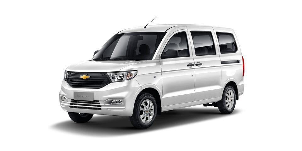 Chevrolet N400 Pasajeros blanca