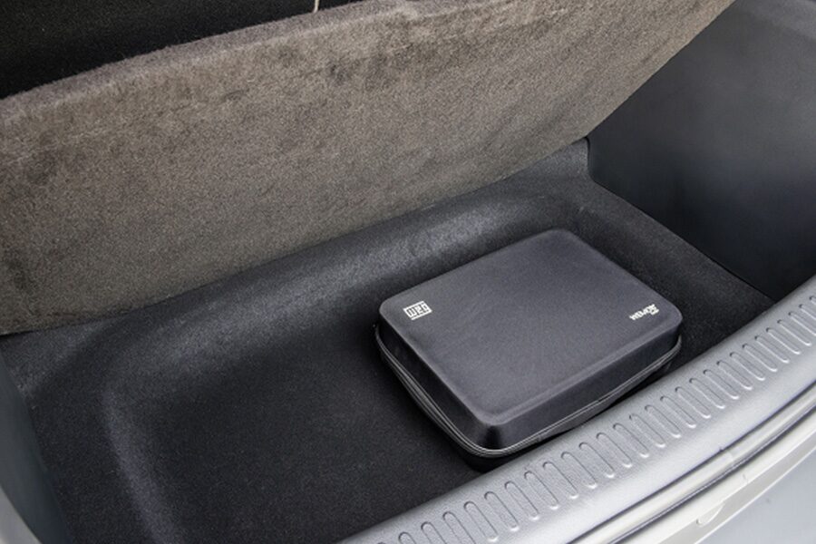 Detalle de la plataforma rígida del baúl del Spark EUV.